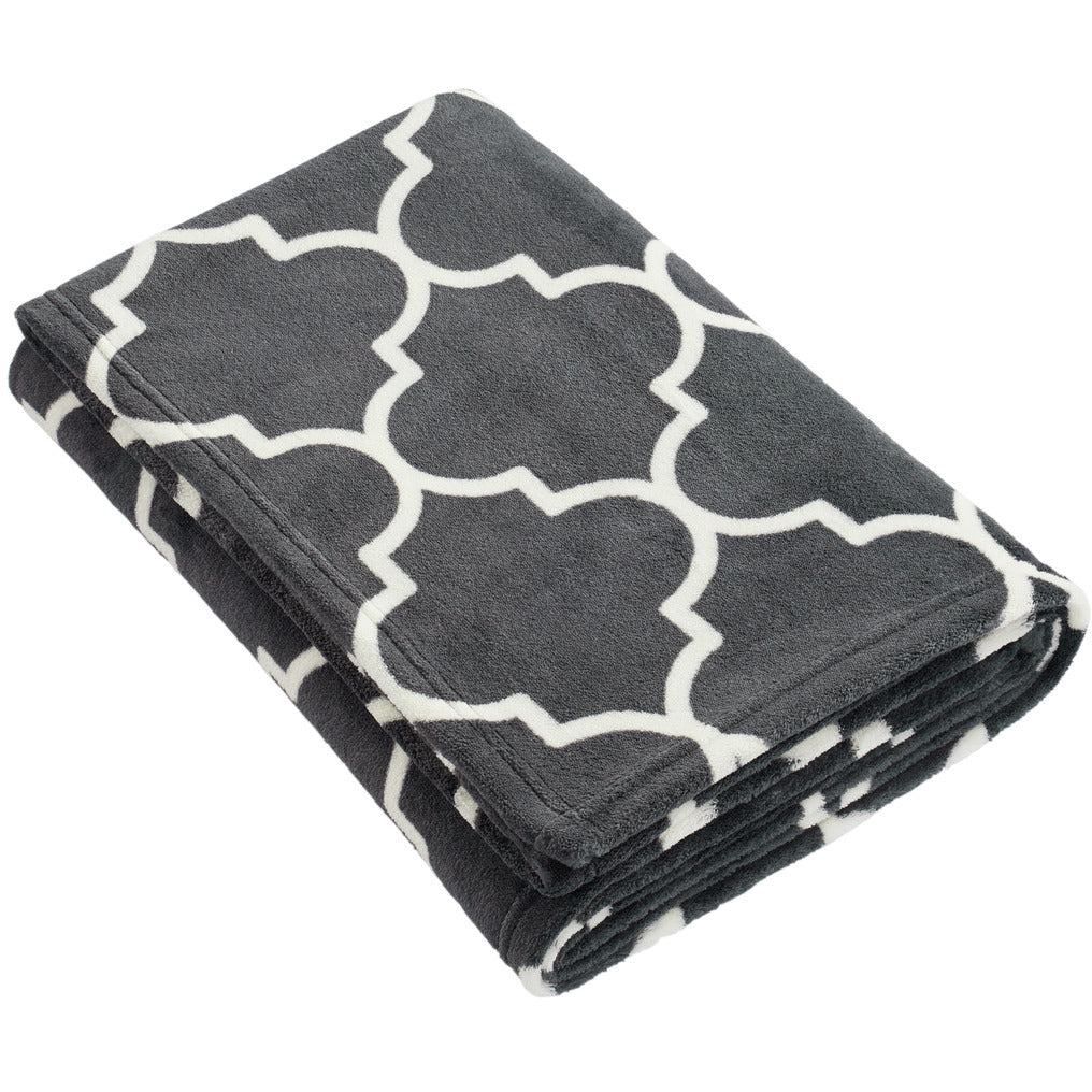 BP31-Graphite/ Quatrefoil
